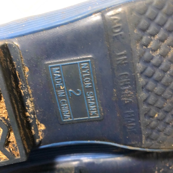 L L Bean rain boots youth size 2 - Picture 6 of 7